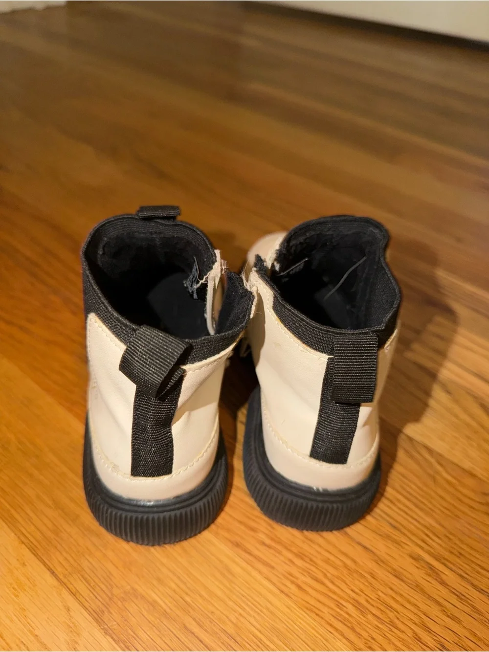 Zara Kids Cream Black Chelsea Ankle Boots EU 28 US 11 Side Zip